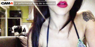 La performance sexy de la semaine en webcam x : Laraa_sexy et ses lèvres rouges pulpeuses